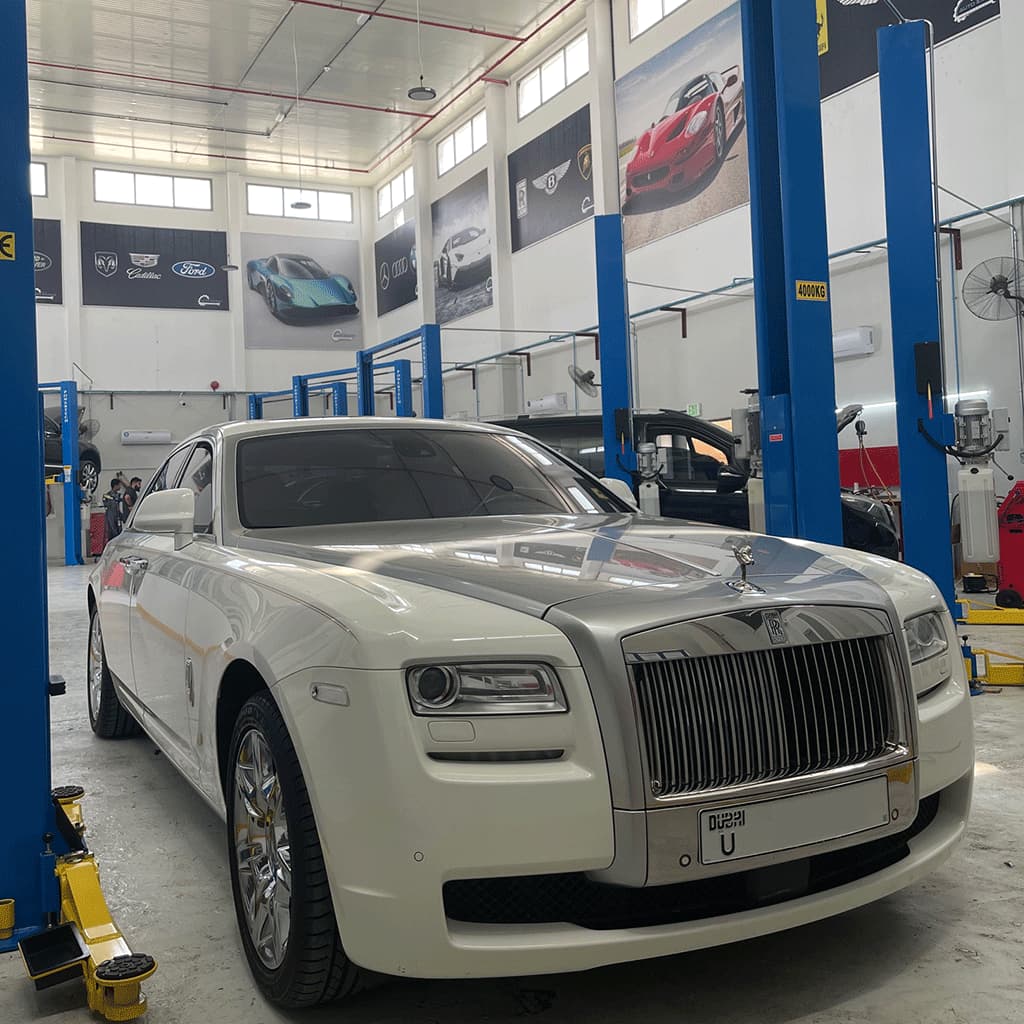 Range Rover Gearbox Repair Dubai | Range Rover Workshop Dubai